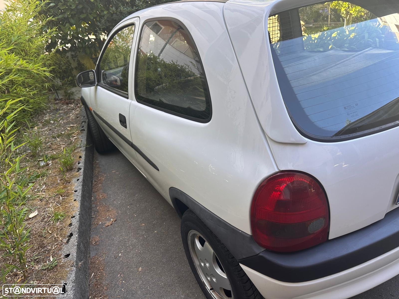 Opel Corsa - 3
