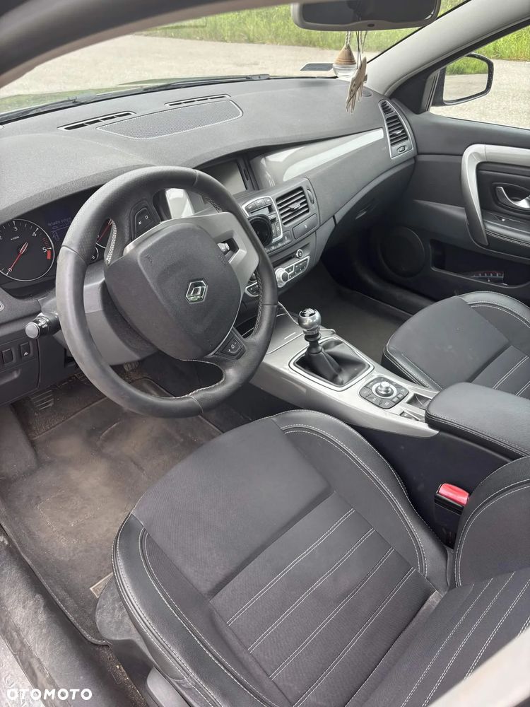 Renault Laguna 2.0 DCi FAP Expression - 6