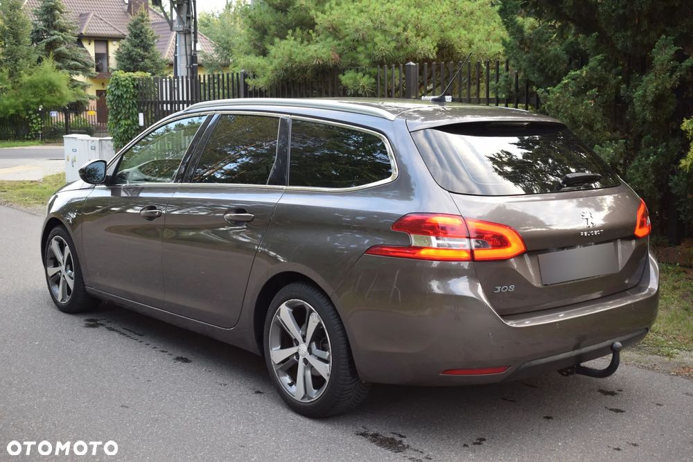 Peugeot 308 1.2 PureTech Allure S&S - 2