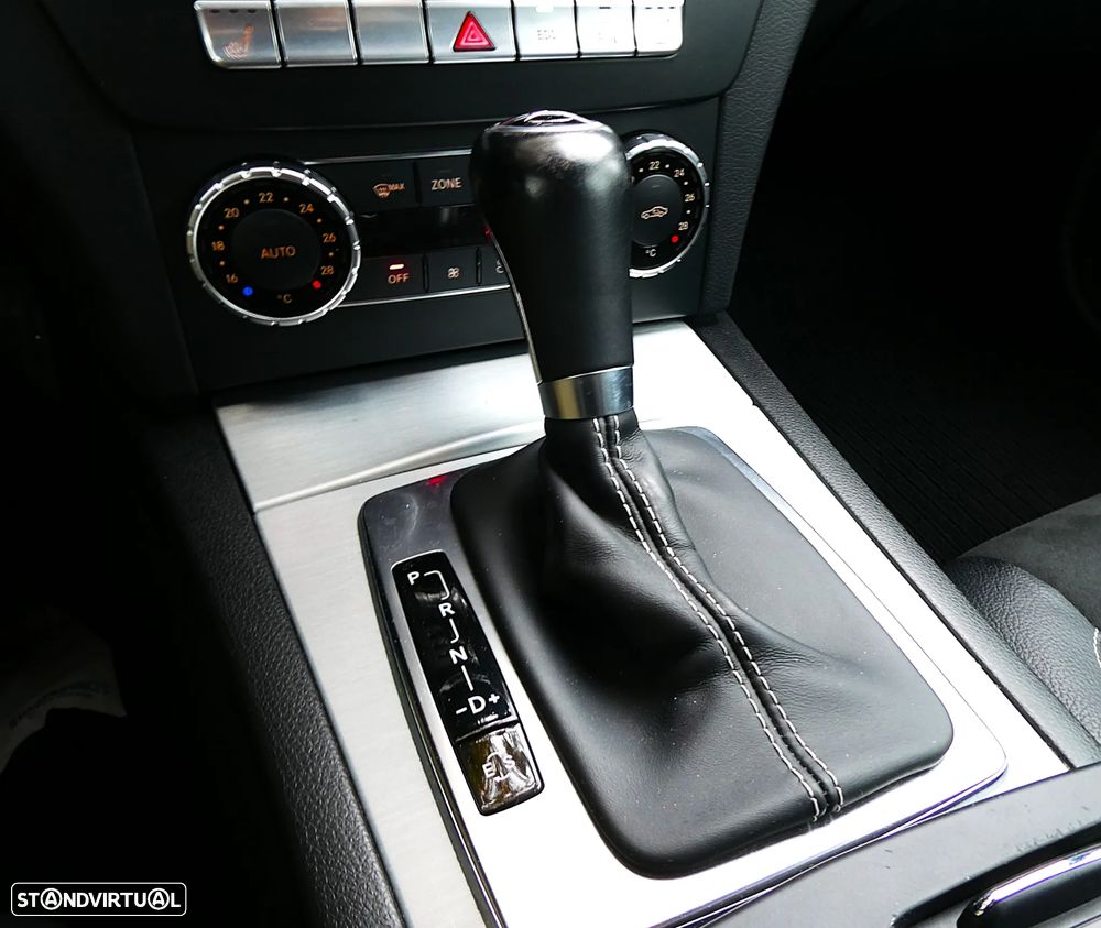 Mercedes-Benz C 180 Coupe 7G-TRONIC AMG Line - 11