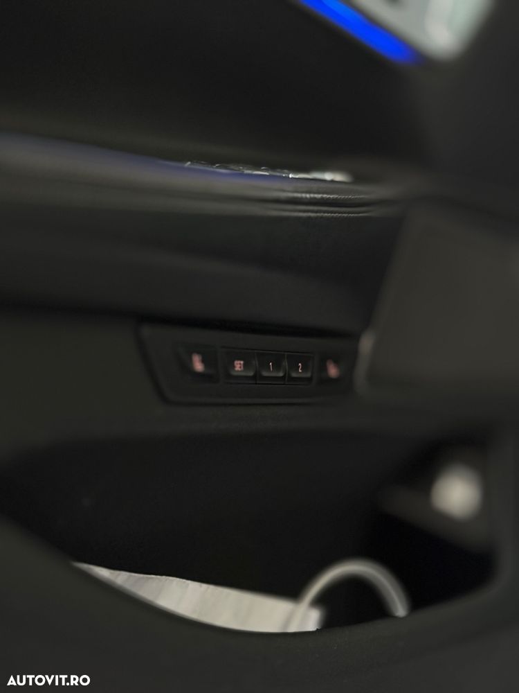 BMW Seria 7 745e - 16
