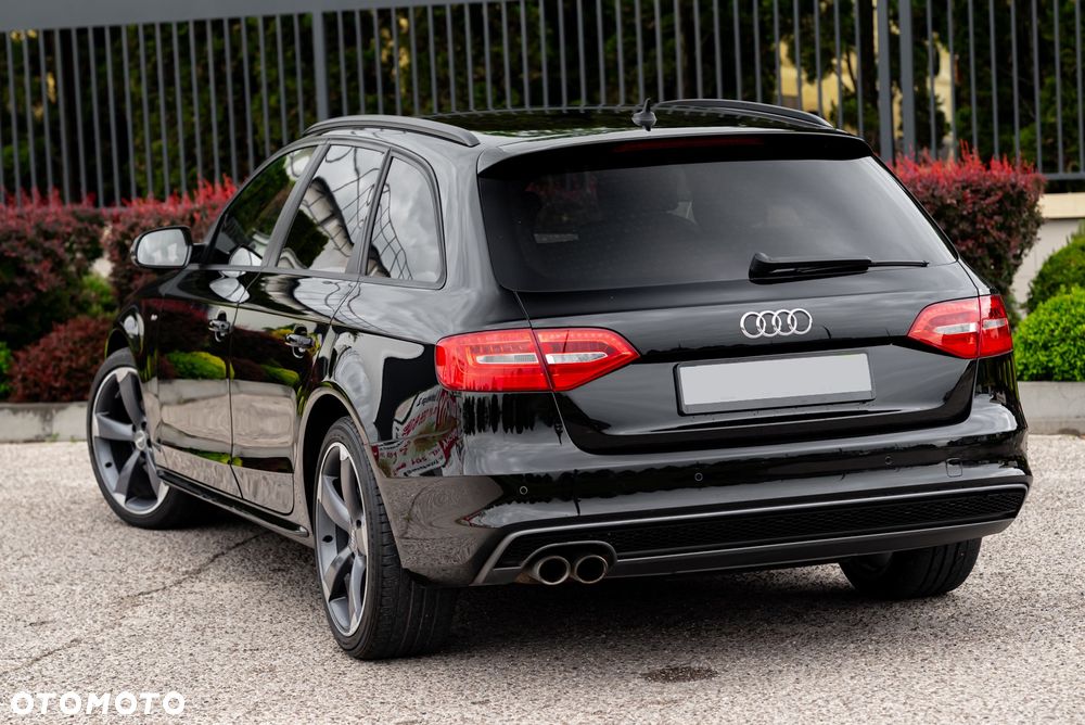 Audi A4 Avant 2.0 TDI DPF quattro S tronic S line Sportpaket - 9