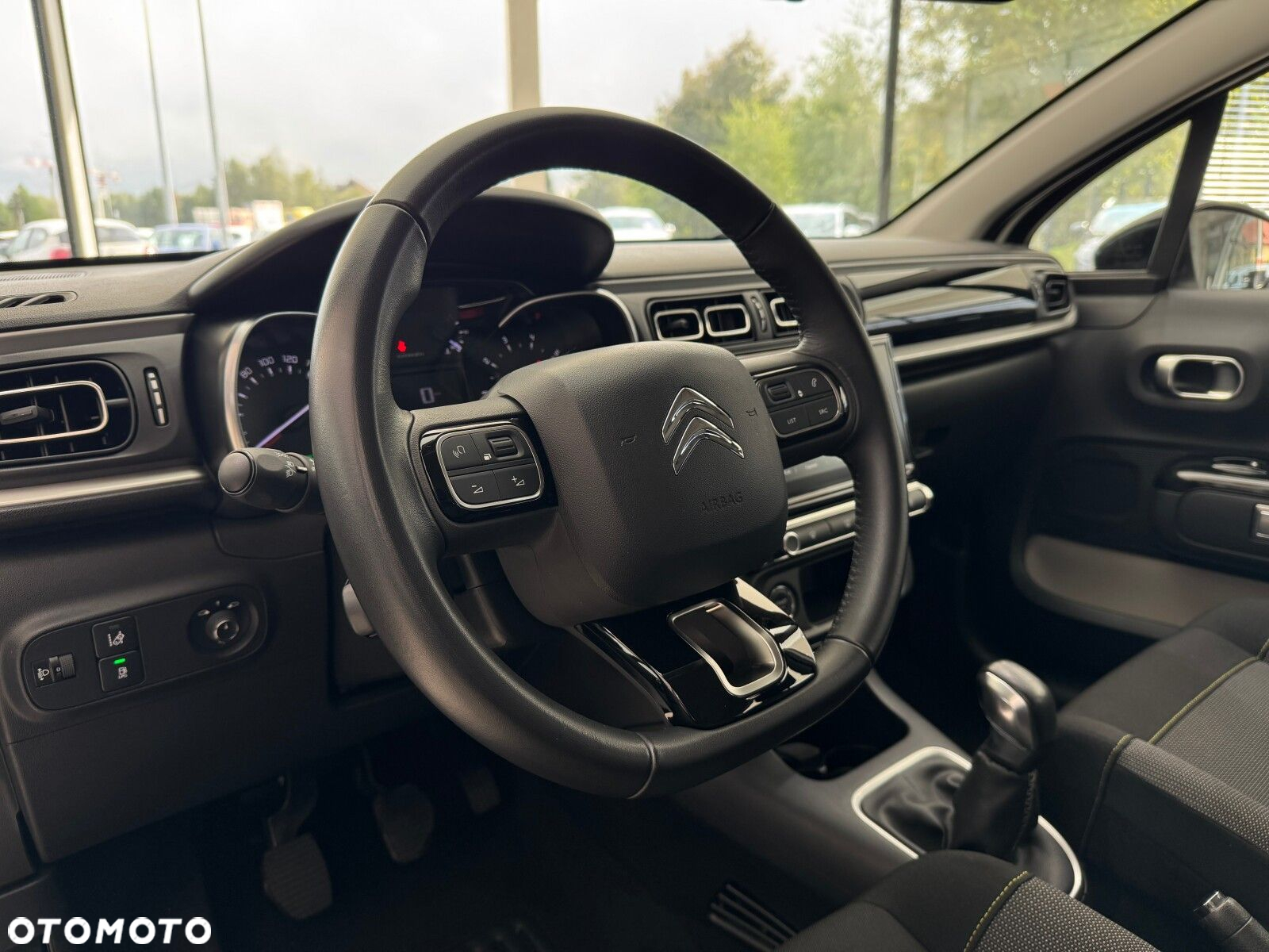 Citroën C3 1.2 PureTech Shine - 8