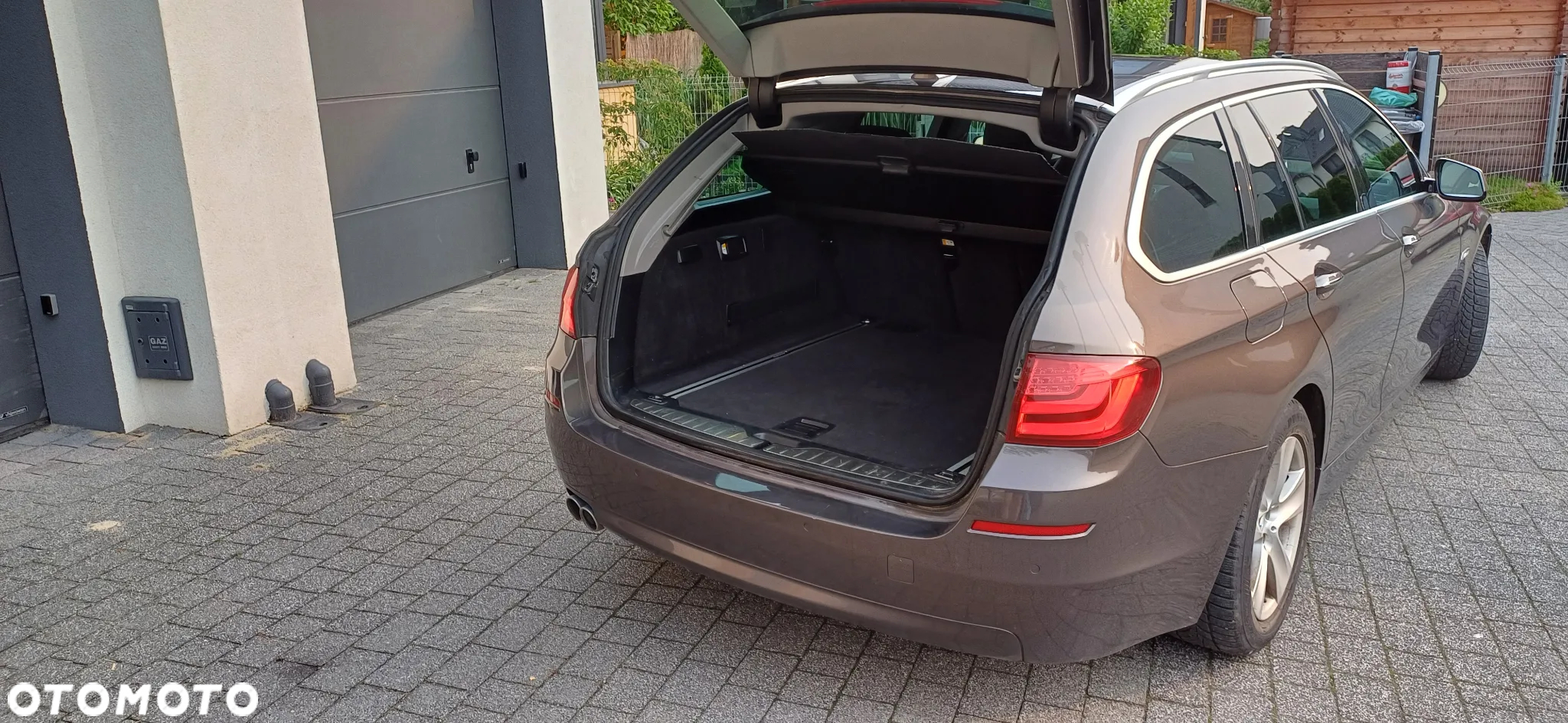 BMW Seria 5 520d Luxury Line - 10