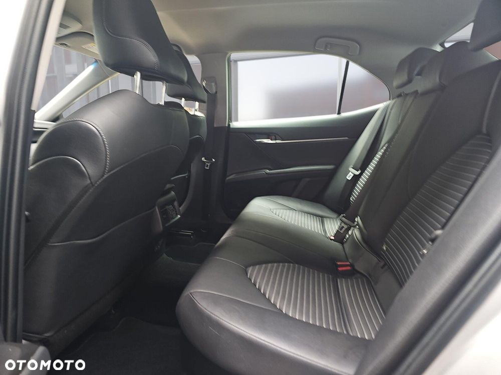 Toyota Camry 2.5 Hybrid Prestige CVT - 10