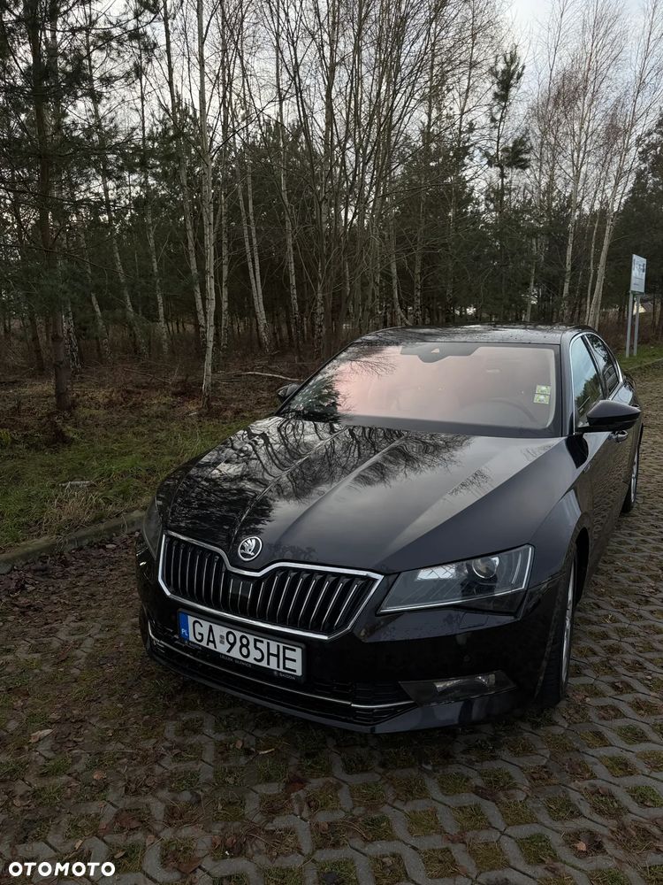 Skoda Superb 2.0 TSI Sportline DSG - 3
