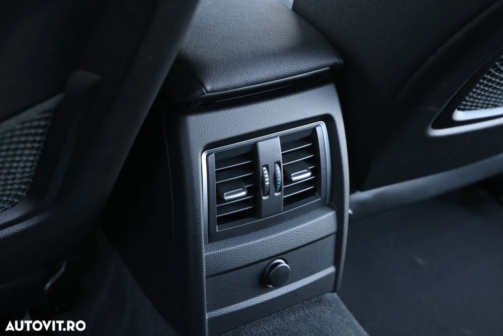 BMW Seria 3 - 26