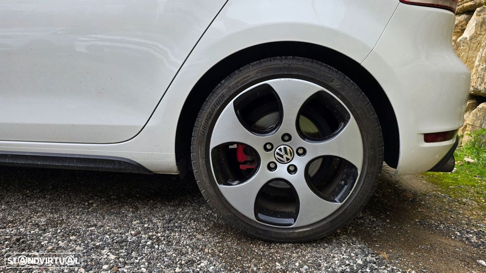 VW Golf 2.0 TSi GTI - 50