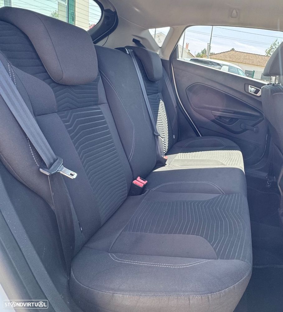 Ford Fiesta 1.0 Ti-VCT Titanium - 8