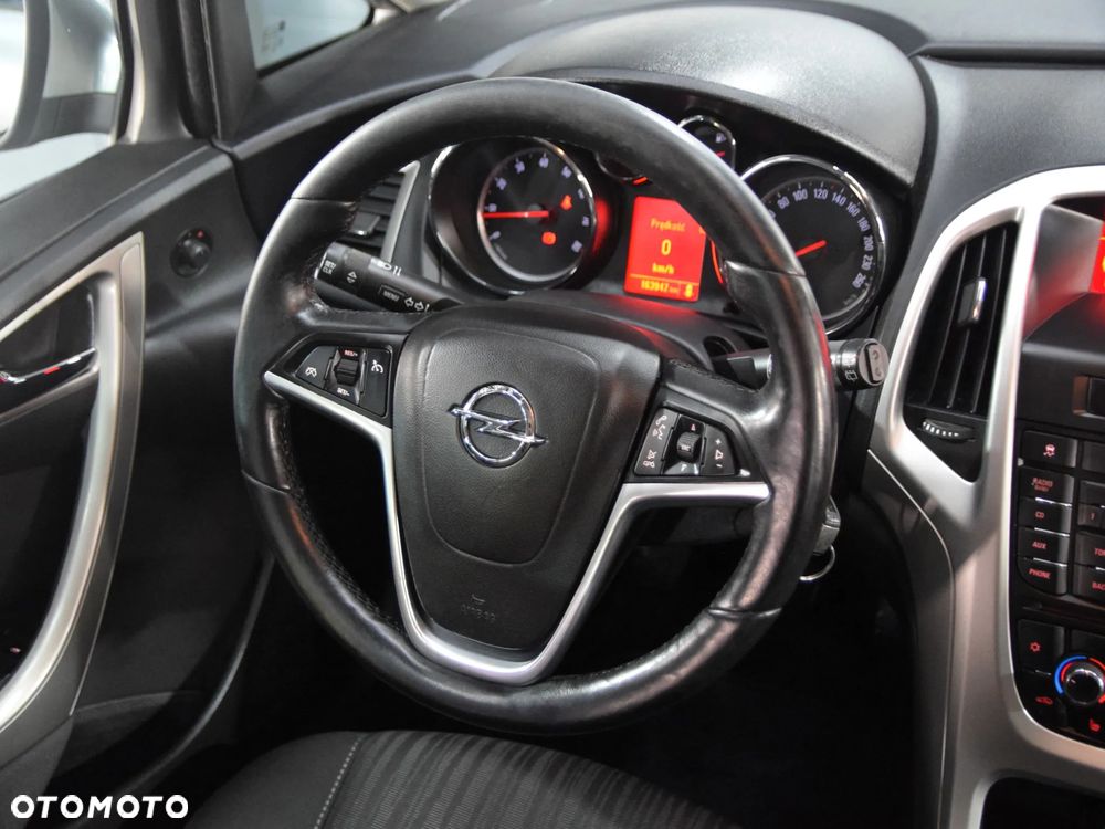 Opel Astra 1.4 Turbo - 18