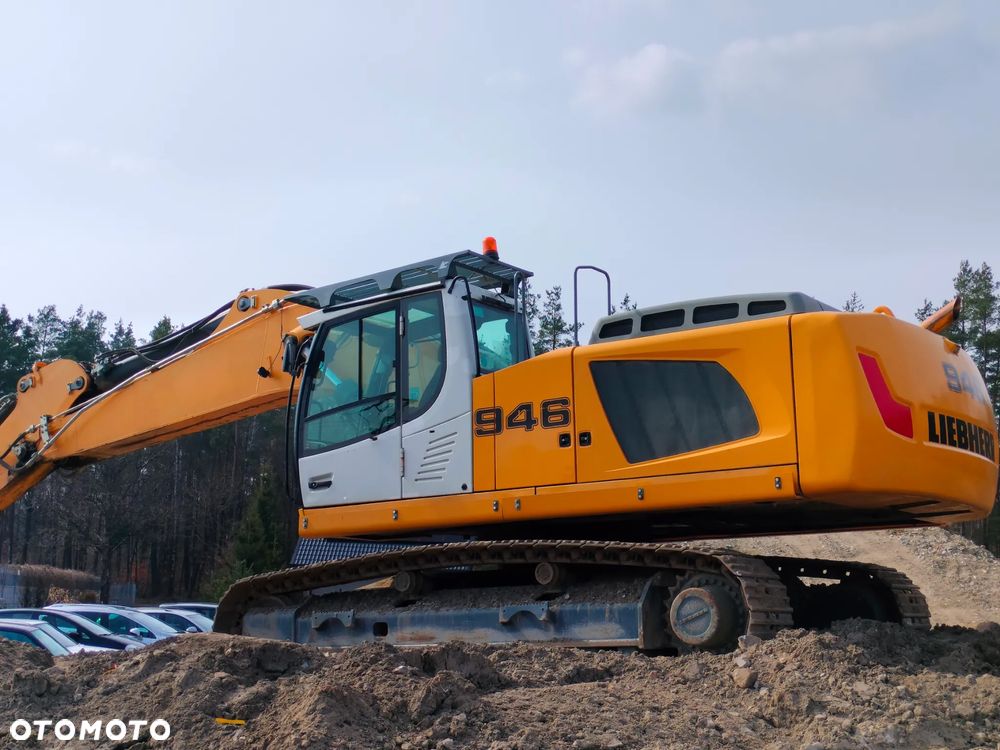 Liebherr R946 LC - 11