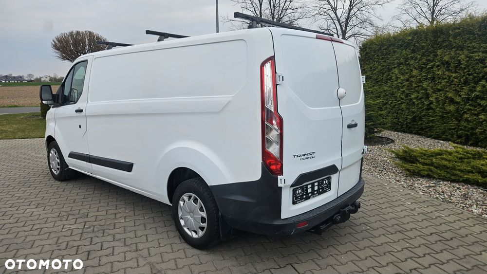 Ford Transit Custom - 13