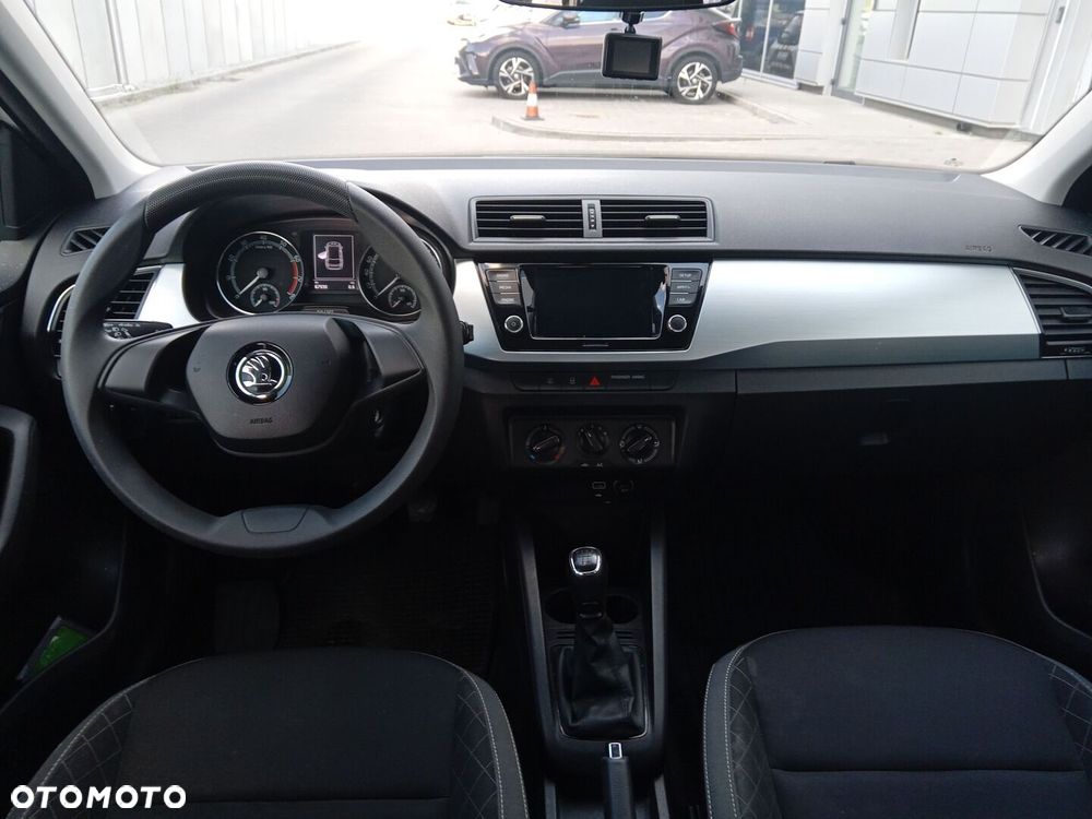 Skoda Fabia - 15