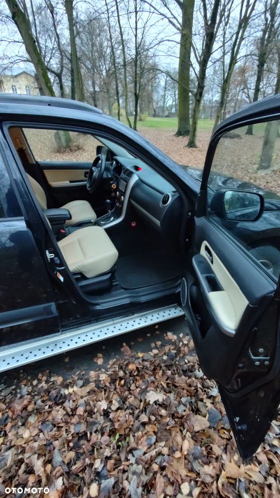 Suzuki Grand Vitara 2.0 20th Anniversary - 4