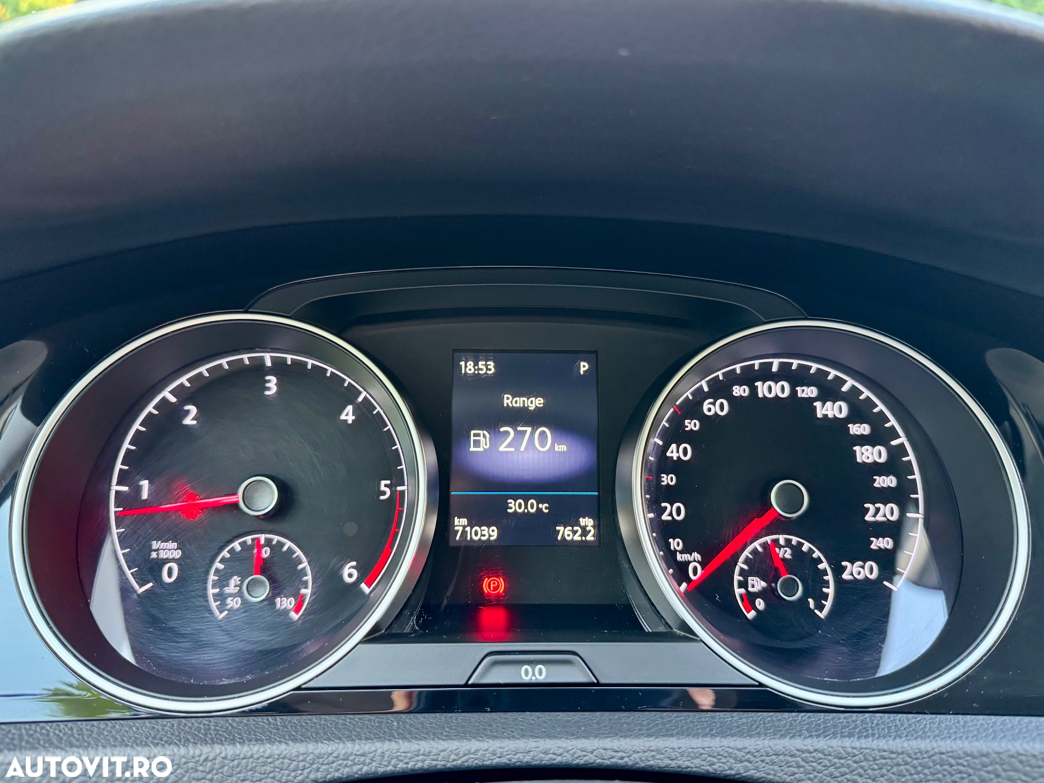 Volkswagen Golf 2.0 TDI DSG Highline - 14