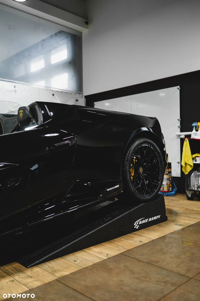 Lamborghini Huracan - 2