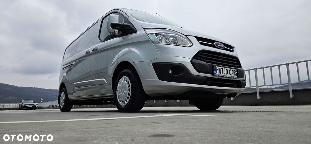 Ford TRANSIT COUSTOM - 11