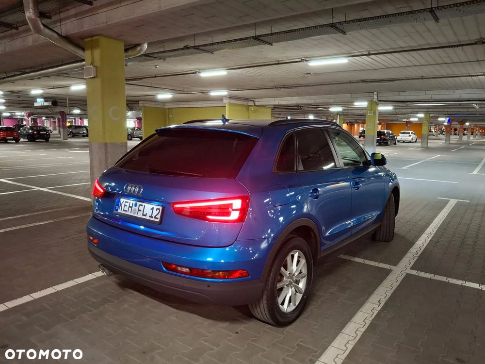 Audi Q3 2.0 TDI sport - 18