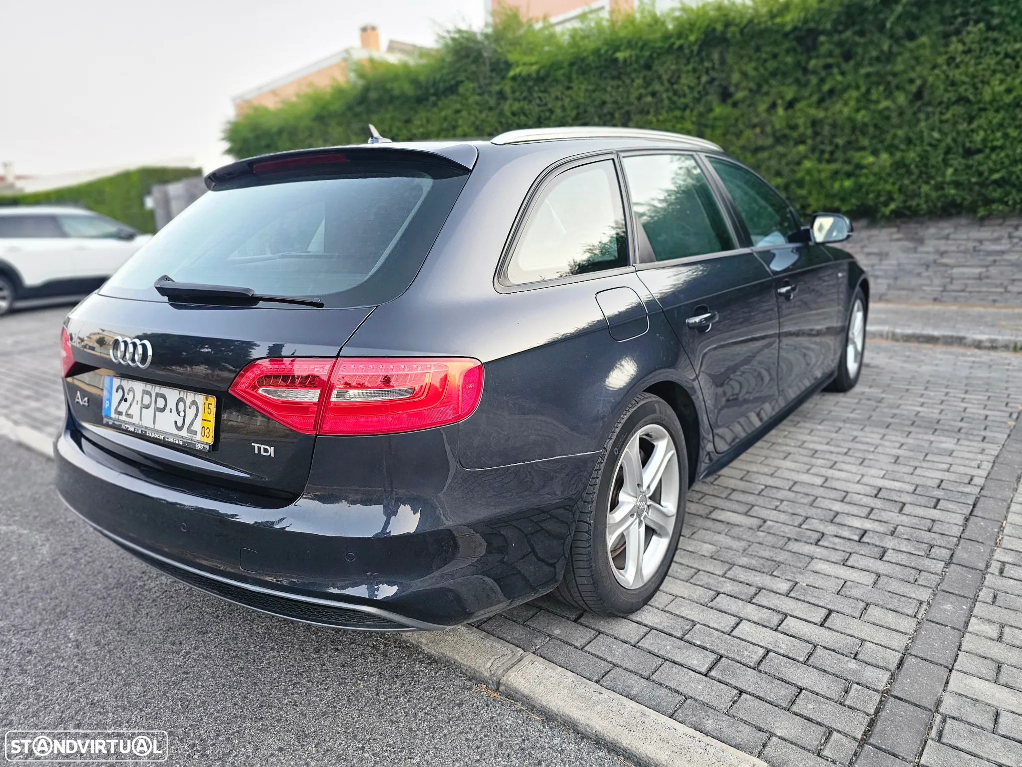 Audi A4 Avant 2.0 TDI Business Line S-line - 4