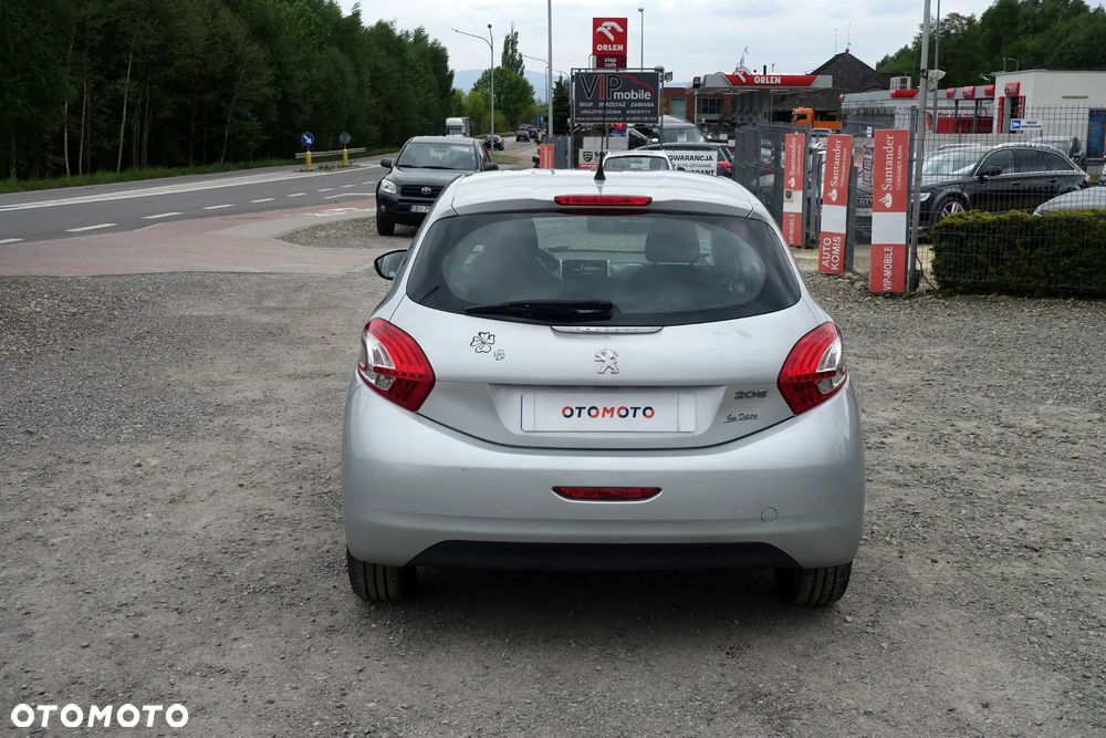 Peugeot 208 1.2 VTi Active - 6