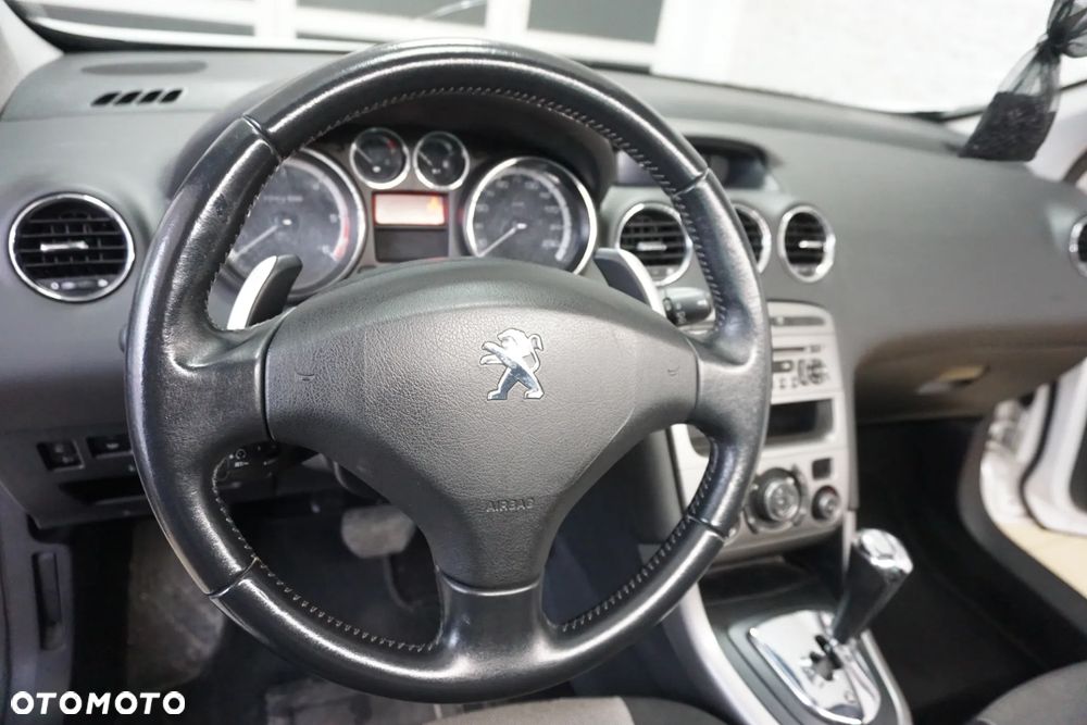 Peugeot 308 - 24