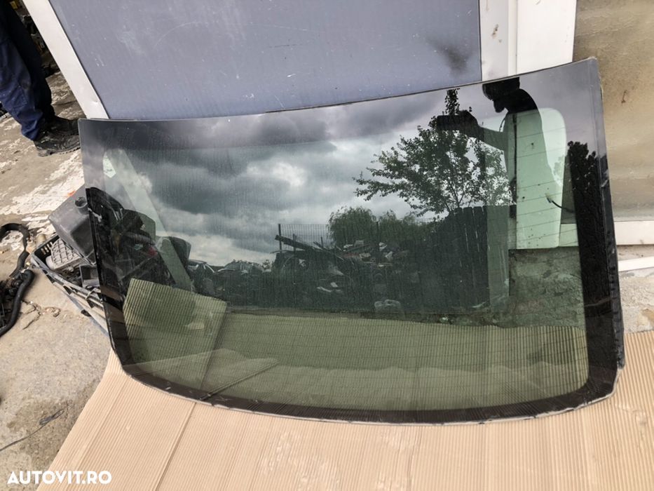 Luneta geam spate bmw F01 geam lateral usa st dr 730d M pachet seria 7 si varianta lunga f02 - 1