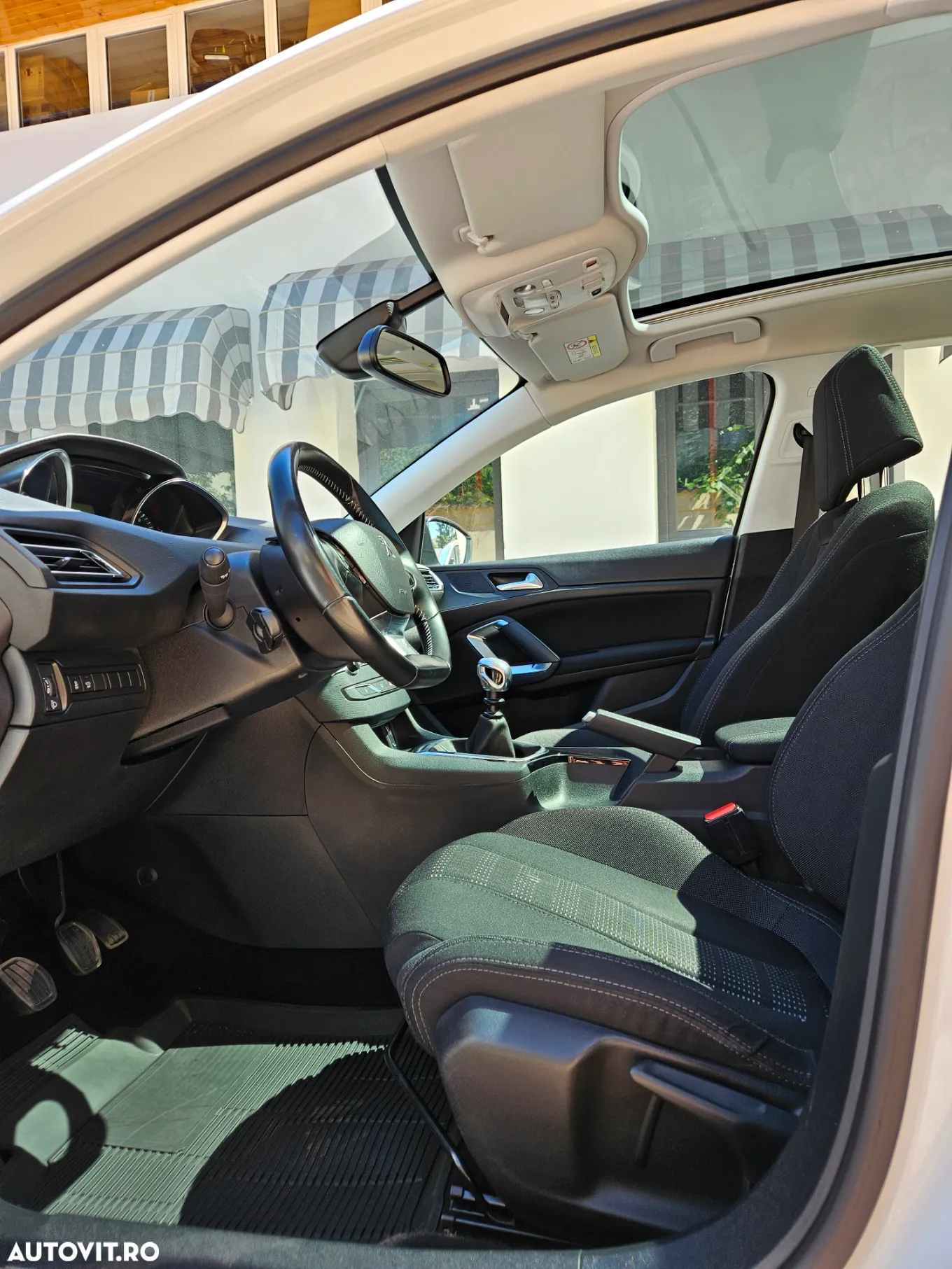 Peugeot 308 BlueHDi FAP 120 Stop & Start Allure - 13