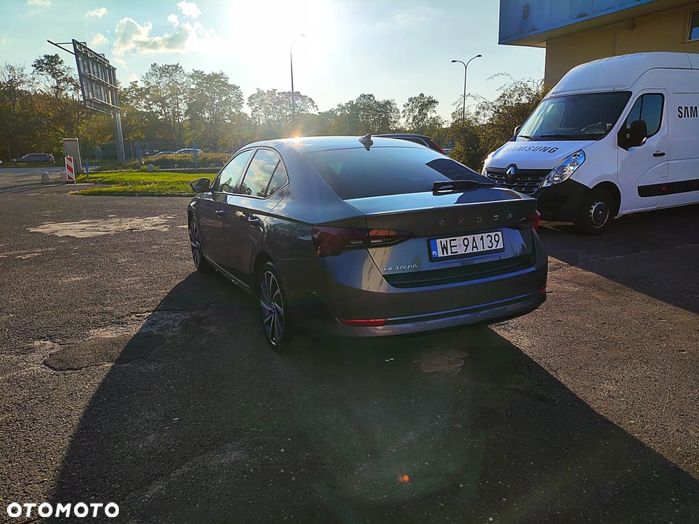 Skoda Octavia 2.0 TDI Ambition DSG - 7