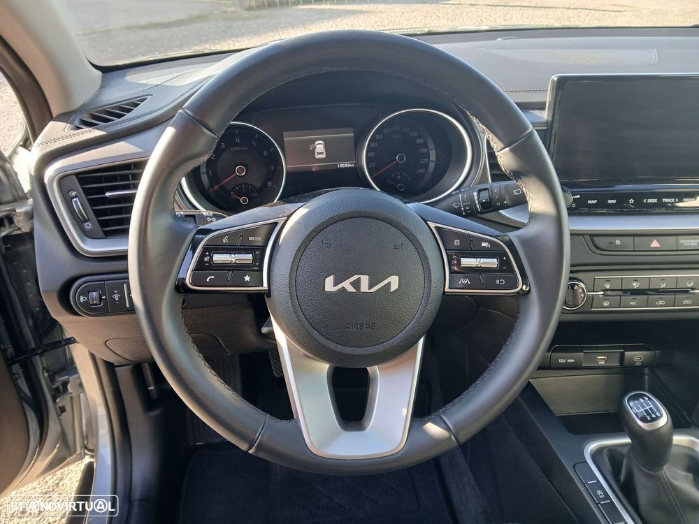 Kia XCeed 1.0 T-GDI Dynamic - 2