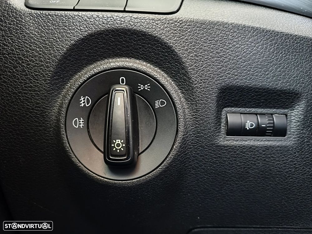 Skoda Fabia 1.0 Ambition - 23