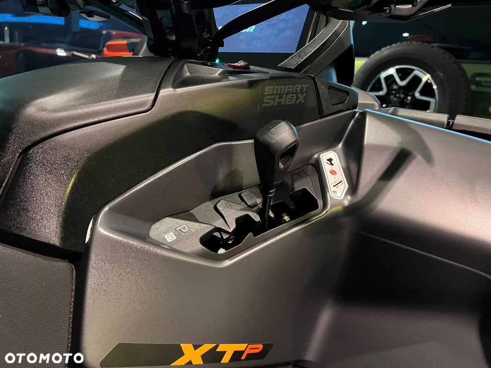 Can-Am Outlander - 6