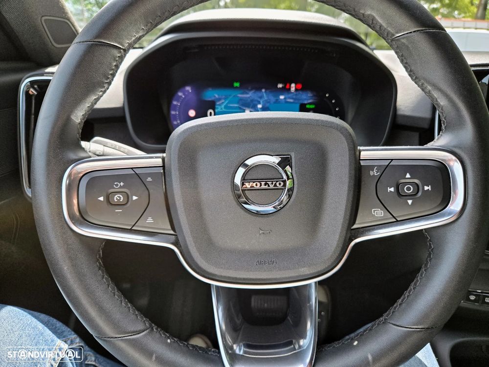 Volvo XC 40 Recharge Plus — fotografia 27