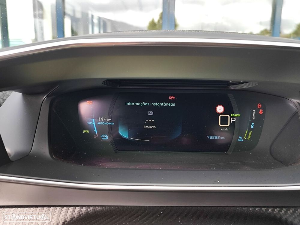 Peugeot e-208 50 kWh GT Line - 35