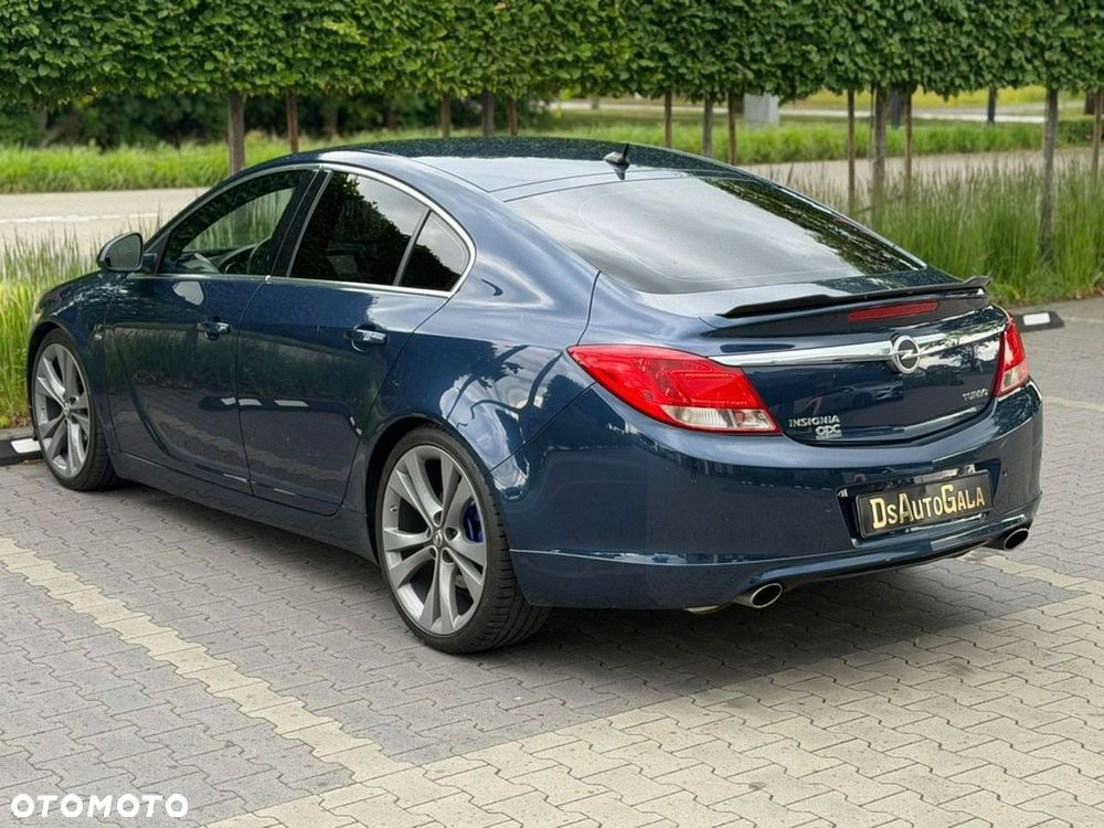 Opel Insignia 2.0 Turbo Sport - 11