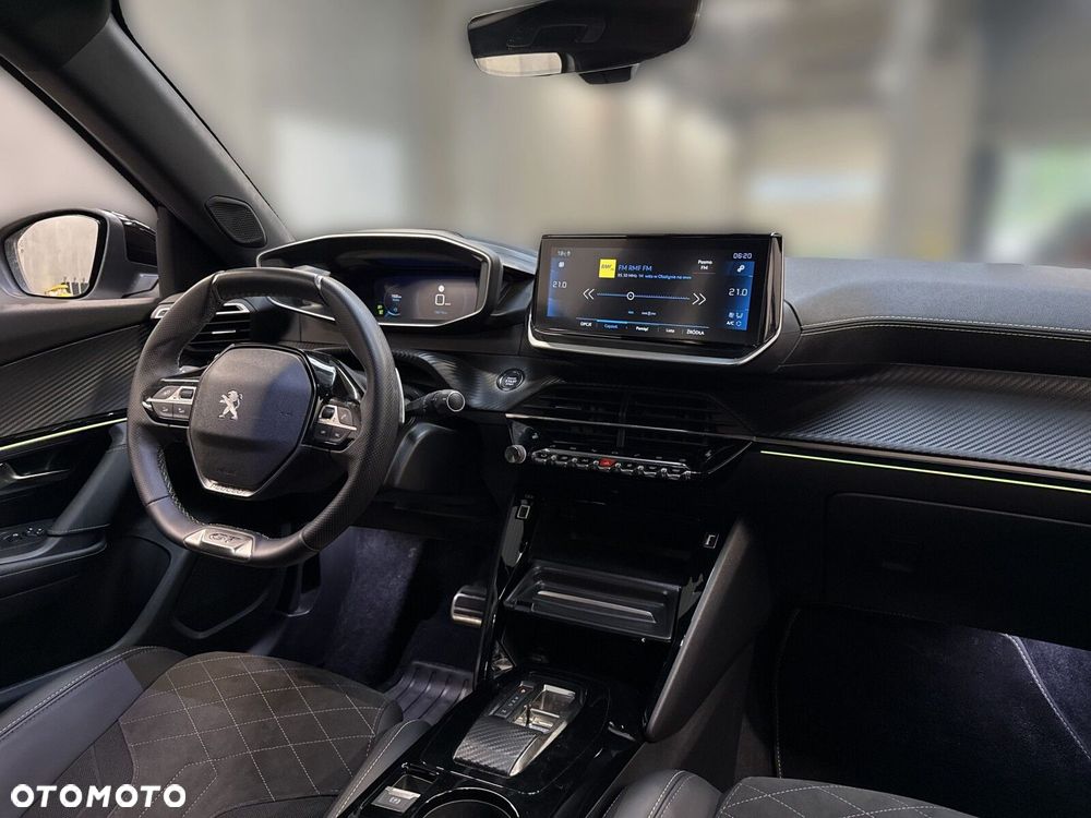 Peugeot 2008 - 22