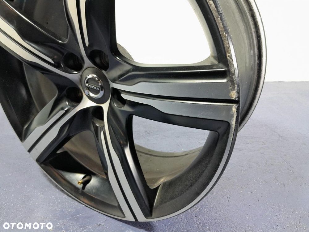 VOLVO S90 II 16- FELGA ALUMINIOWA R-DESIGN 8JX18 5X108 ET 42 - 5