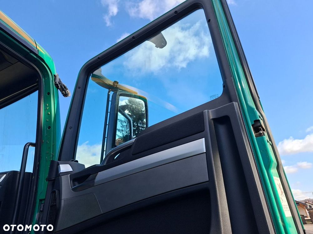 MAN Tgs 33.480 6X6 Bl + Hr + Umikov Npk 39T - 31
