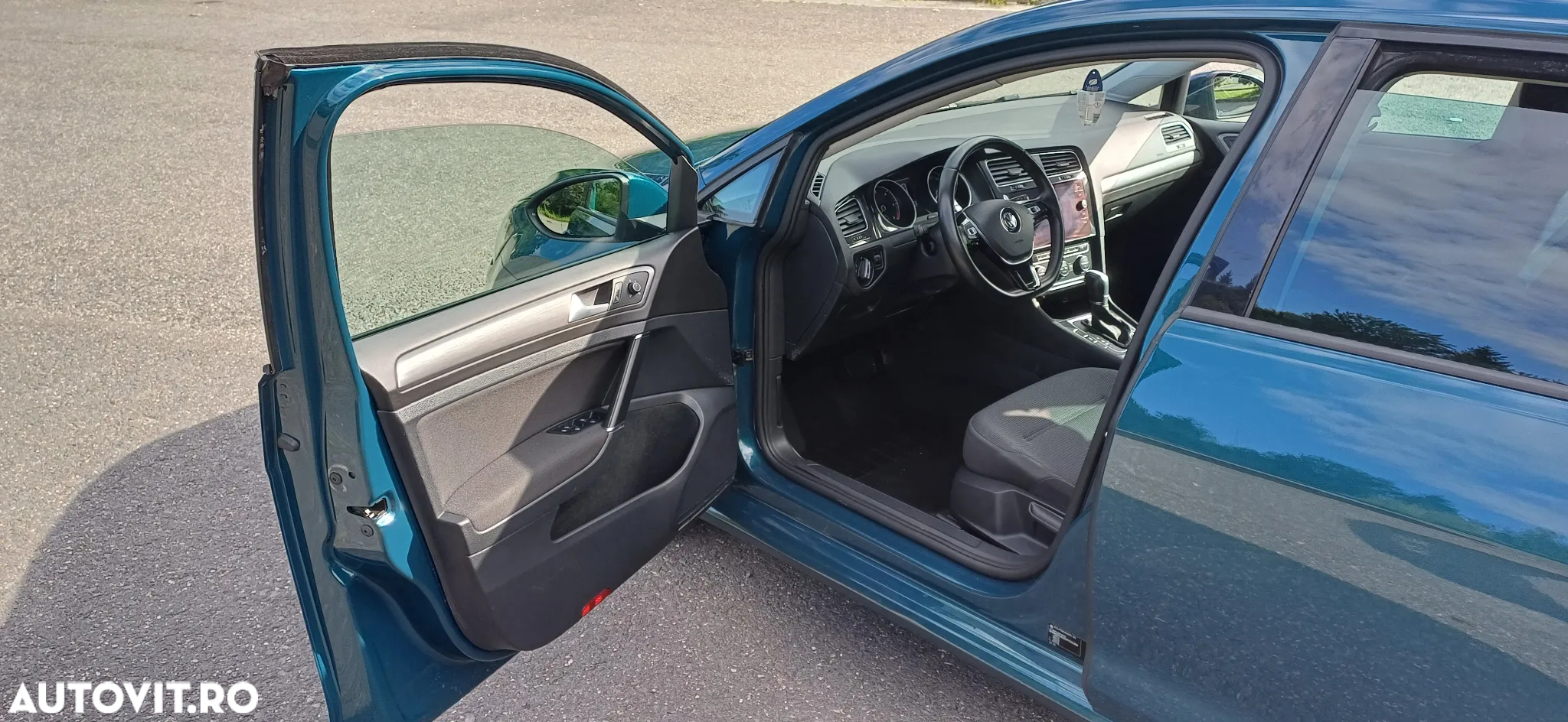Volkswagen Golf 2.0 TDI (BlueMotion Technology) DSG Comfortline - 17