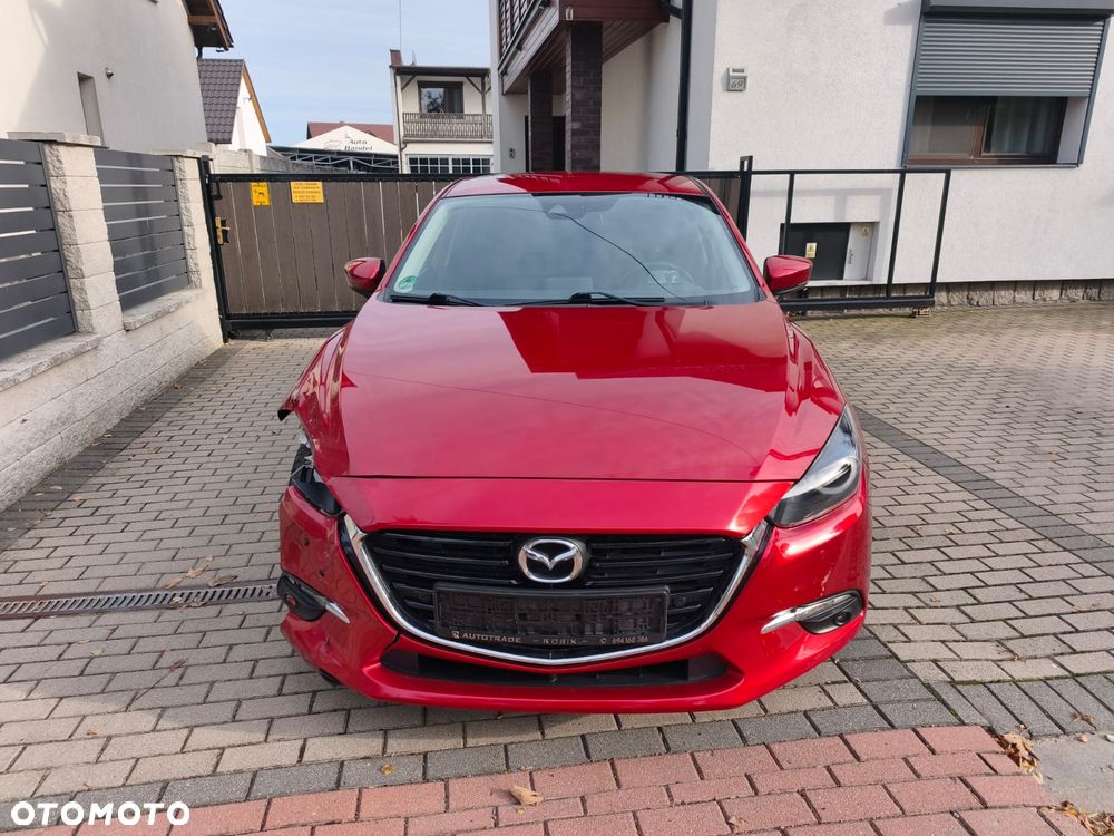 Mazda 3 2018 photo 2