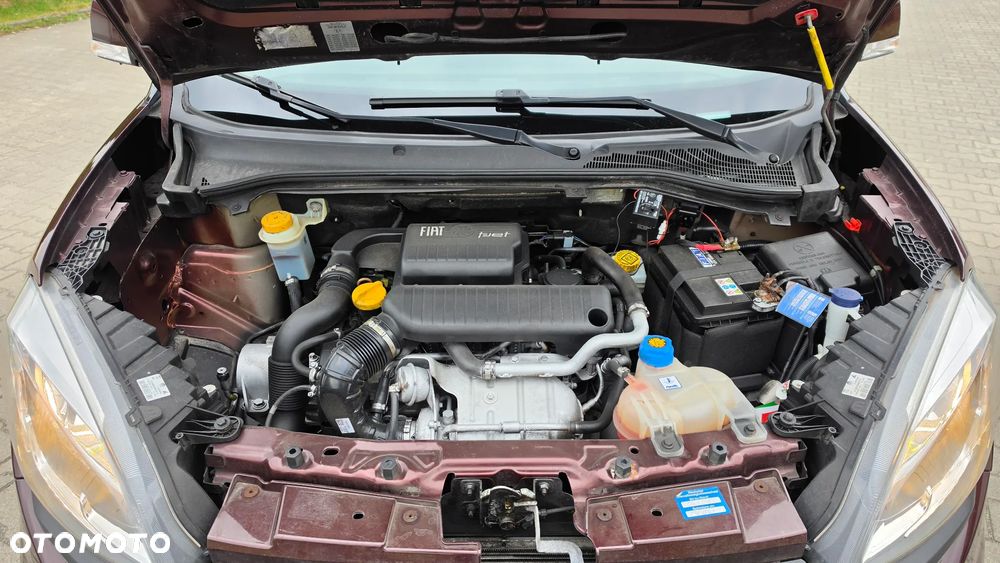 Fiat Doblo 1.4 T-Jet 16V Lounge - 38