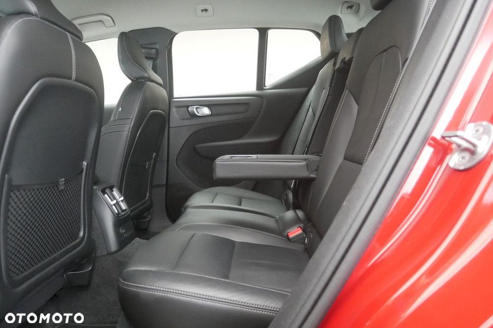 Volvo XC 40 - 15