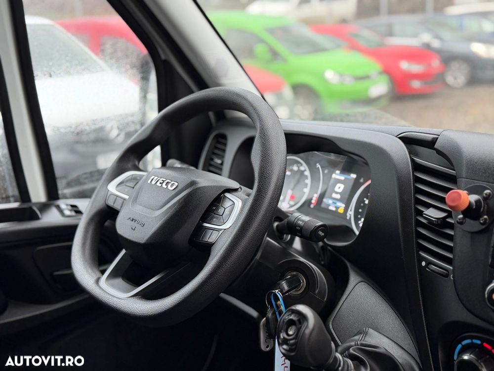 Iveco DAILY 35S14 - 13