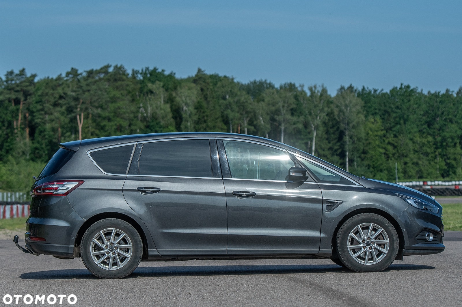 Ford S-Max 2.0 TDCi Titanium PowerShift - 7
