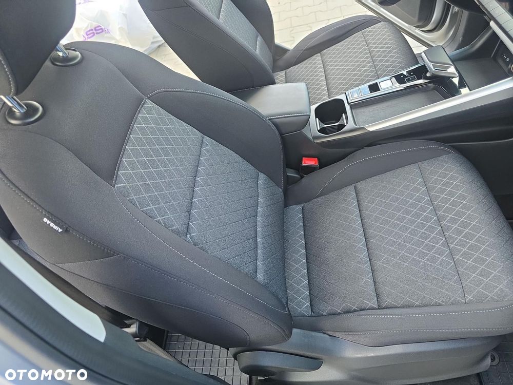 MG ZS - 23