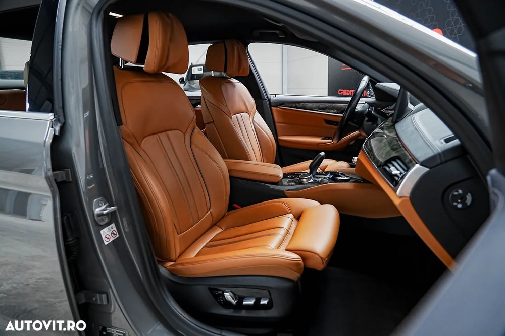 BMW Seria 5 530i Aut. Luxury Line - 19