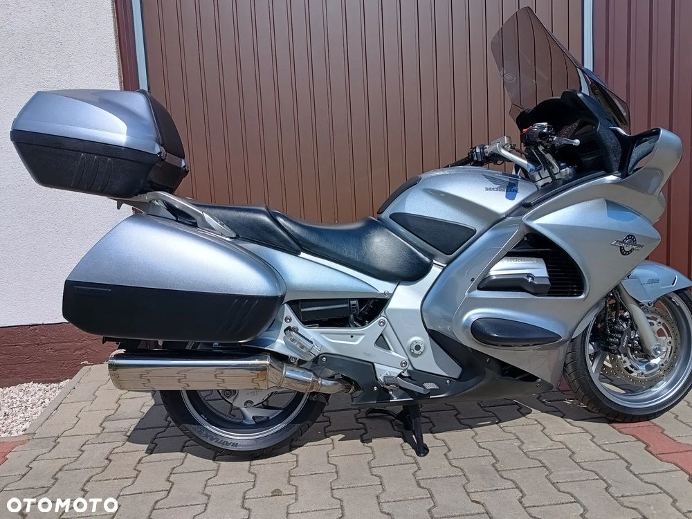 Honda ST - 7