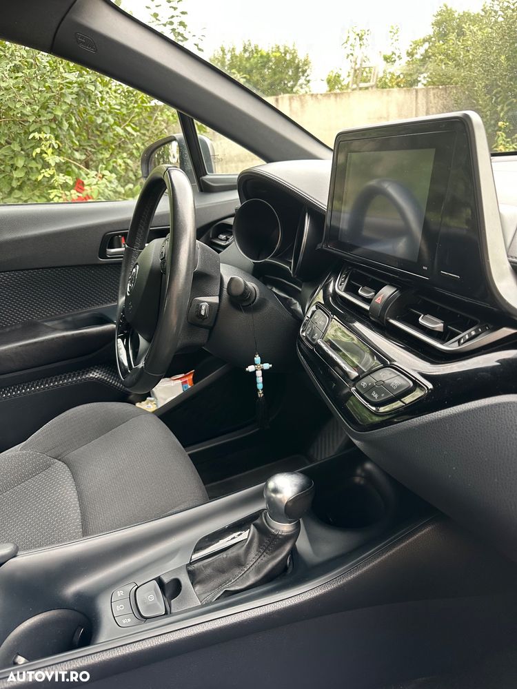Toyota C-HR - 3