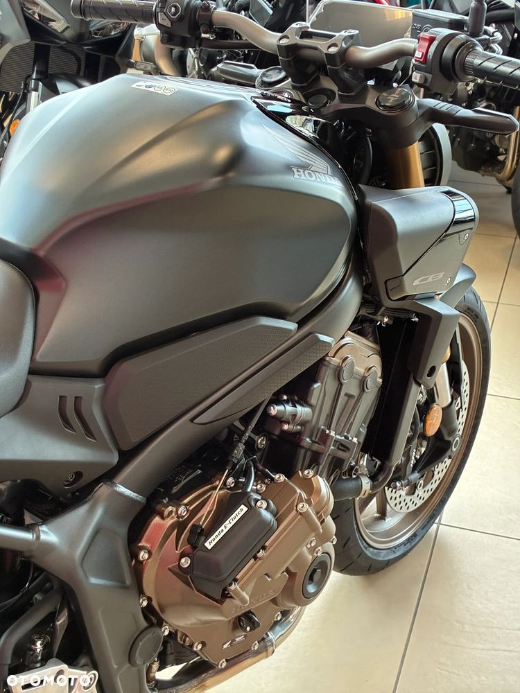 Honda CB - 6