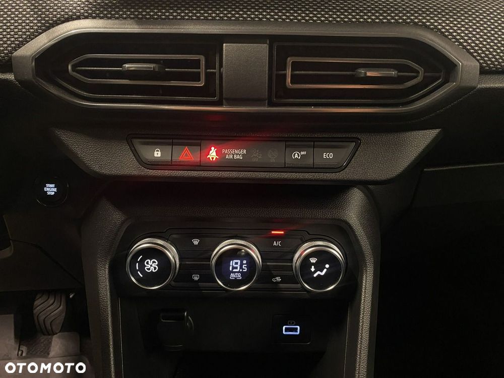 Dacia Logan - 32