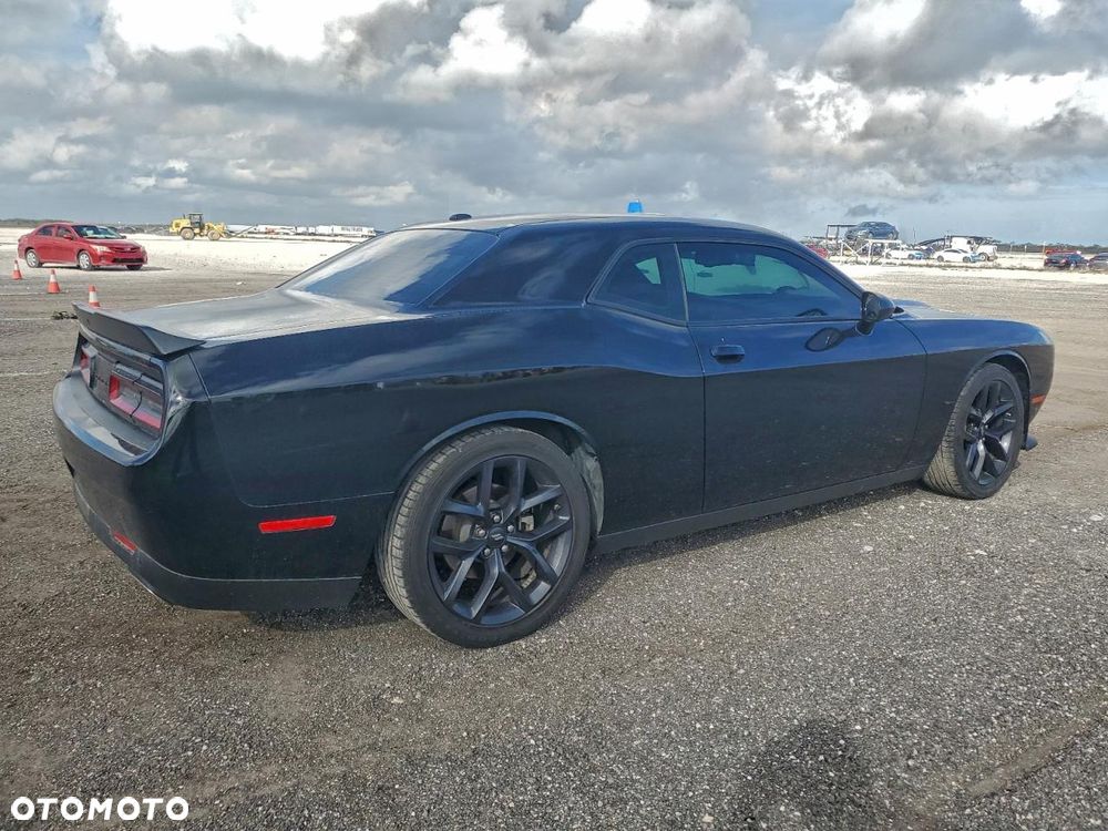 Dodge Challenger 3.6 GT AWD - 5